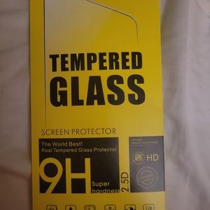 COPY - Screen protectors I phone 13/pro 1 each in order